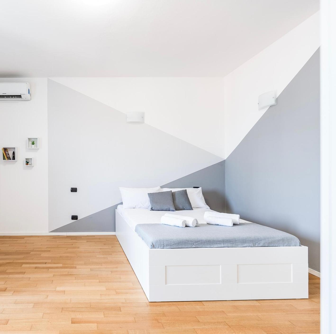 Milano -Duomo 13 Min, Netflix E Wi-Fi Apartment Exterior photo